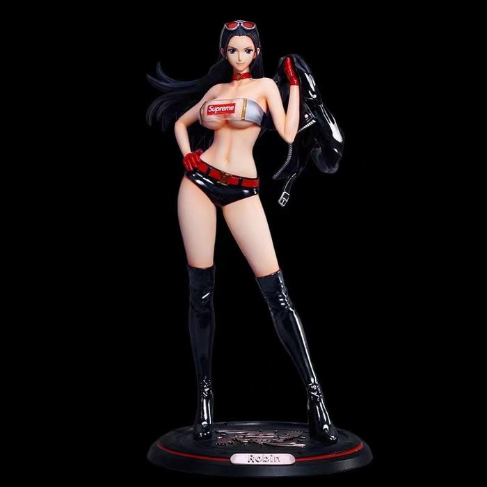 Mainan Action Figure Anime One Piece Nami Empress GK Robin Hancock