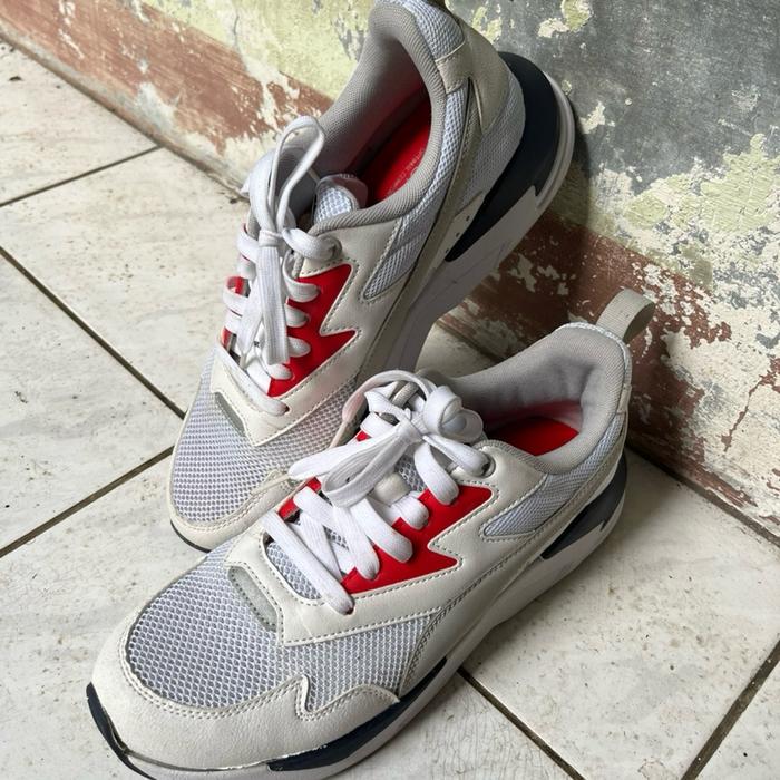 Sepatu Puma X-Ray Lite Putih