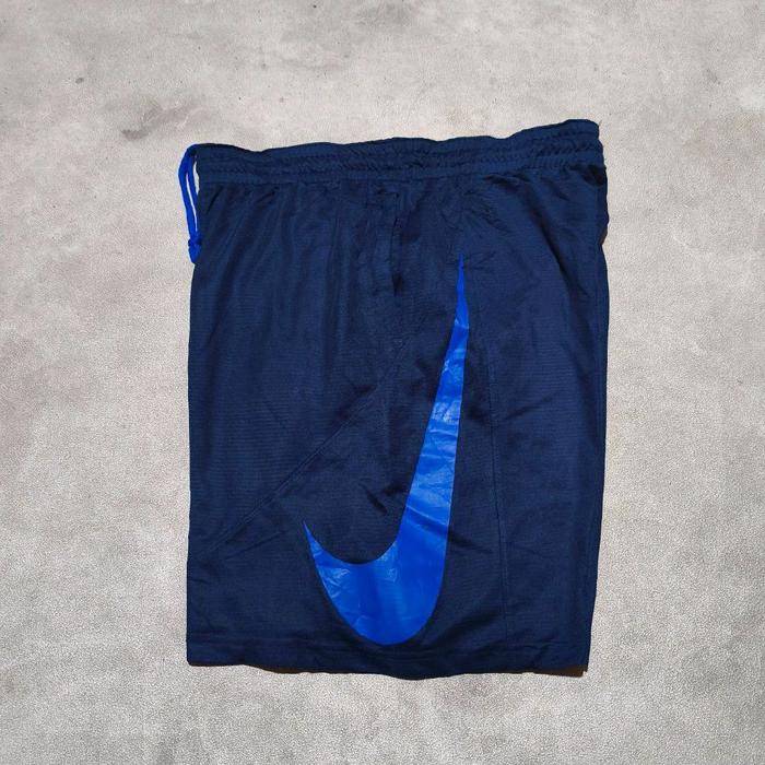 Celana pendek pria olahraga nike navy big swoosh bekas