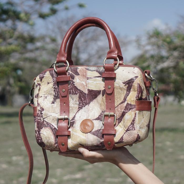 Nyoman Bags Kulit Ecoprint