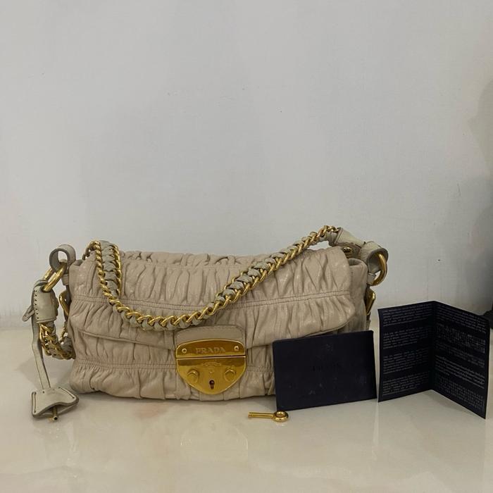 Tas shoulder prada authentic