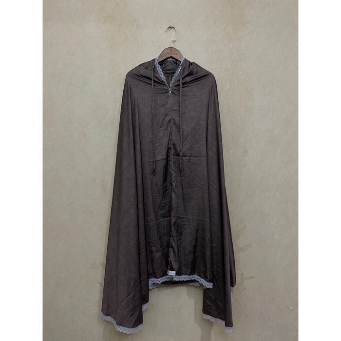 Set Mukena Premium Coklat Motif Elegan dengan Detail Renda All Size | Jakahong Couture | RADHANI PRA