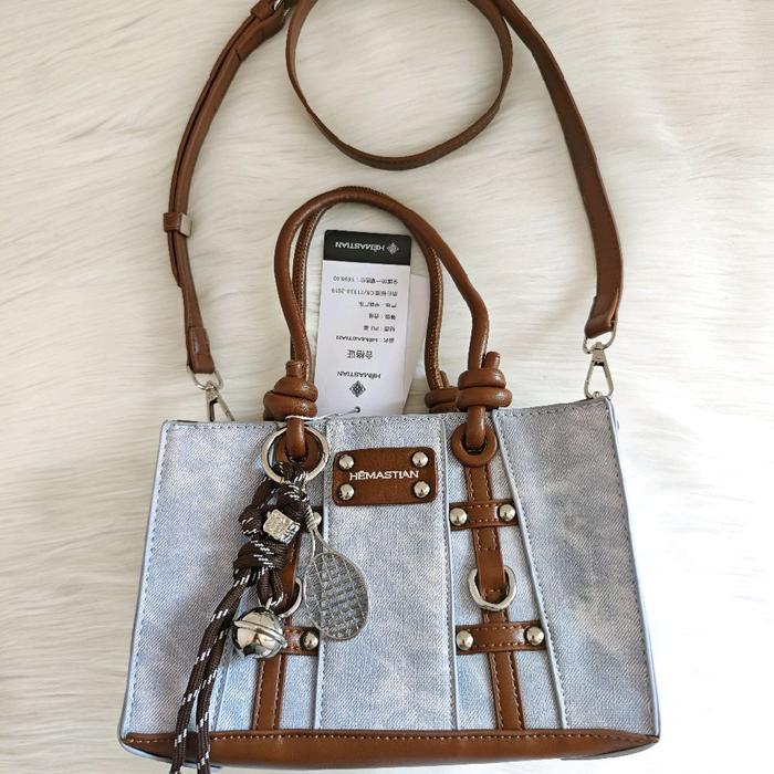 HEMASTIAN Tas Wanita Premium Fashion dengan Desain Elegan dan Aksen Kulit Coklat