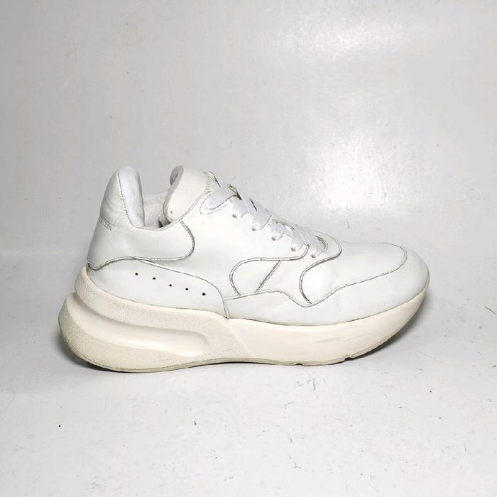 McQueen 42, sepatu Italy Lanvin Ferragamo