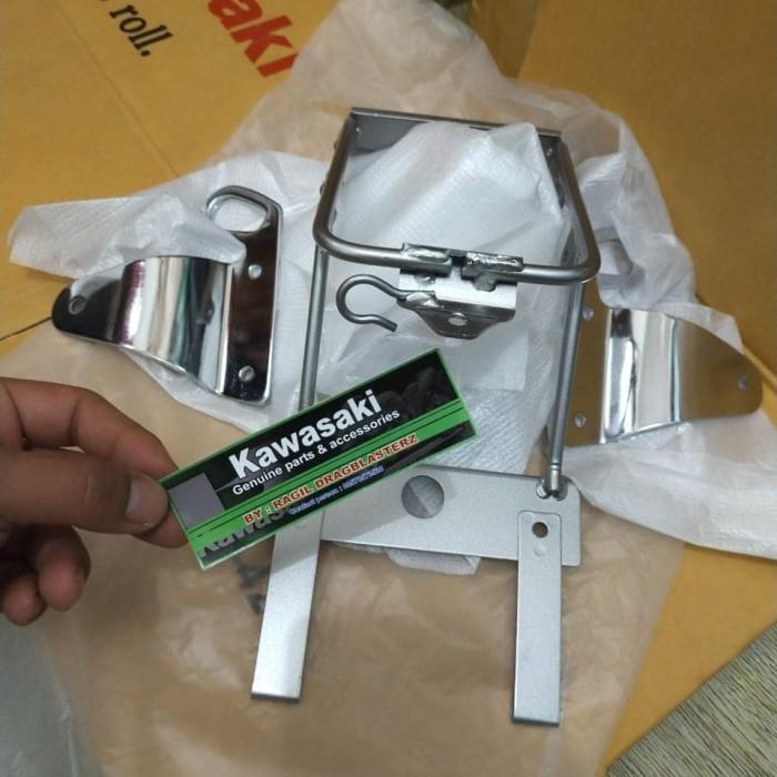 Breket Lampu Bulat Set Ninja S Ninja Ss Ninja R Original Kawasaki #Gratisongkir