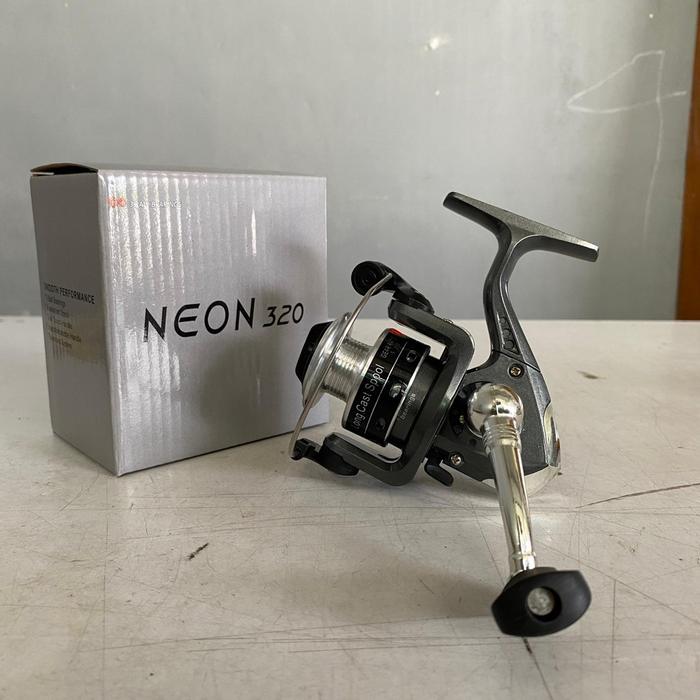 Reel Spinning Neon 320 Alumunium spool body graphite Smooth Performance Long Cast Spool