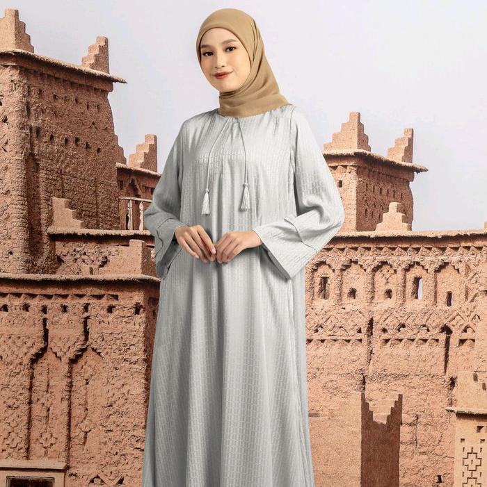 Elzatta Gamis Abaya Silk Texture Dress Panjang Wanita Tali Polos Hitam Putih Umroh Muslim Dewasa Max