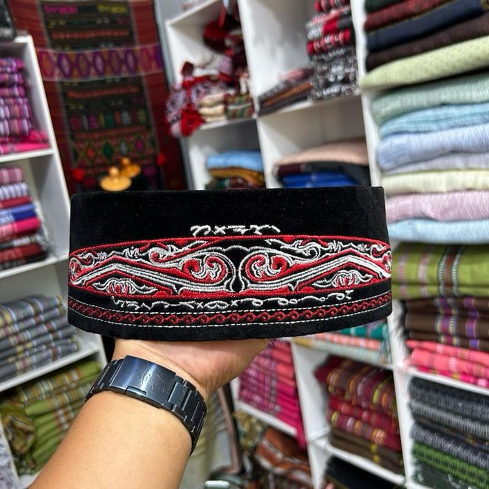 PECI / SONGKOK GORGA BATAK BORDIR dengan Desain Eksklusif dan Kualitas Terbaik