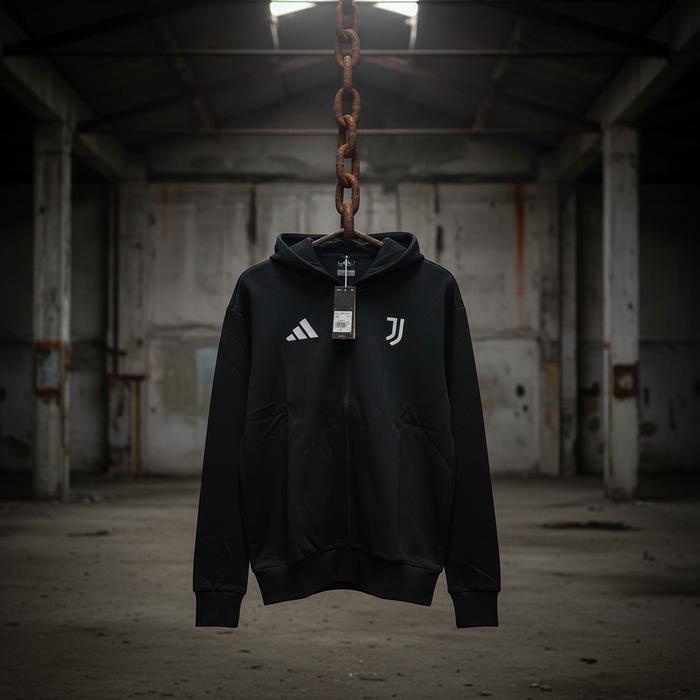 Jaket Juventus FC Anthem L BNWT Original 100%