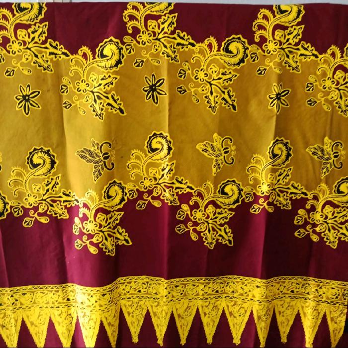 sewek gandrung sewu motif gajah oling
