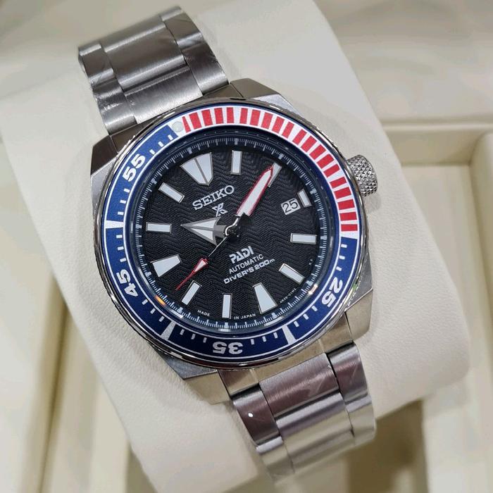 Seiko PADI Series Jam Tangan Pria Automatic 200M Tali Stainless Steel