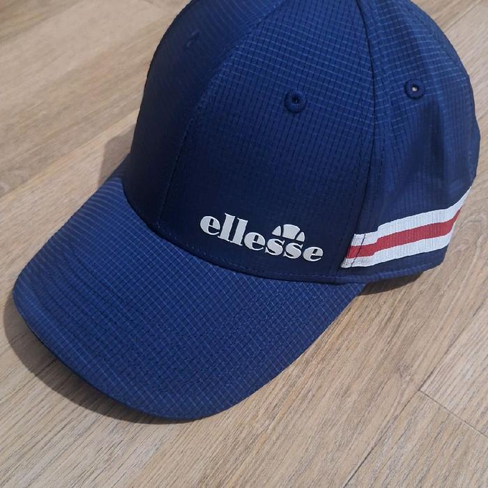 Topi Ellesse Original