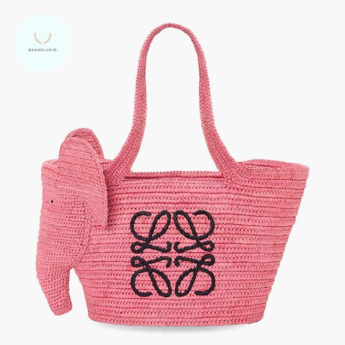 LOEWE SMALL ELEPHANT BASKET BAG IN SUNSET PINK RAFFIA