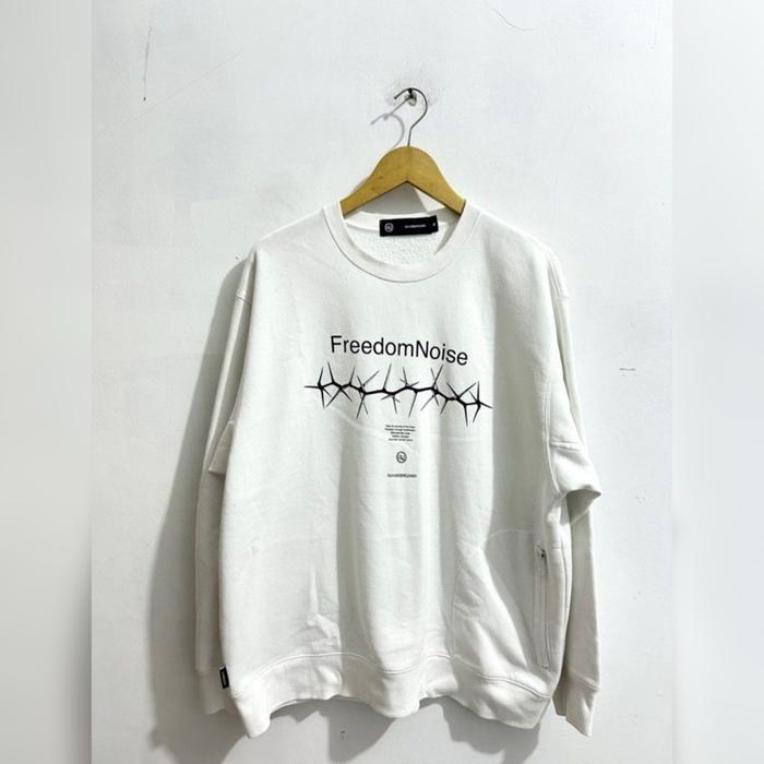 Crewneck “GU x Undercover”