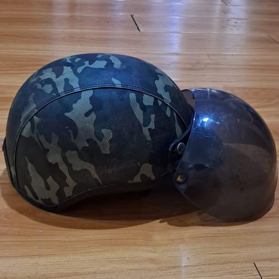 Helm kamuflase motif loreng/Helm Retro