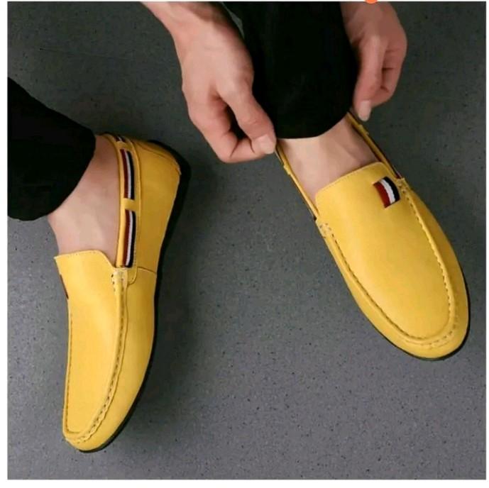 Sepatu Formal Anak Muda Model Elegan Semua Musim Kerja Casual Formal Ukuran 39-43 - Shoes, Flat, Pri