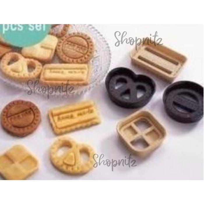 Cookies Cutter Mix Shapes Cetakan Biskuit Cetakan Monde 4 pcs/set