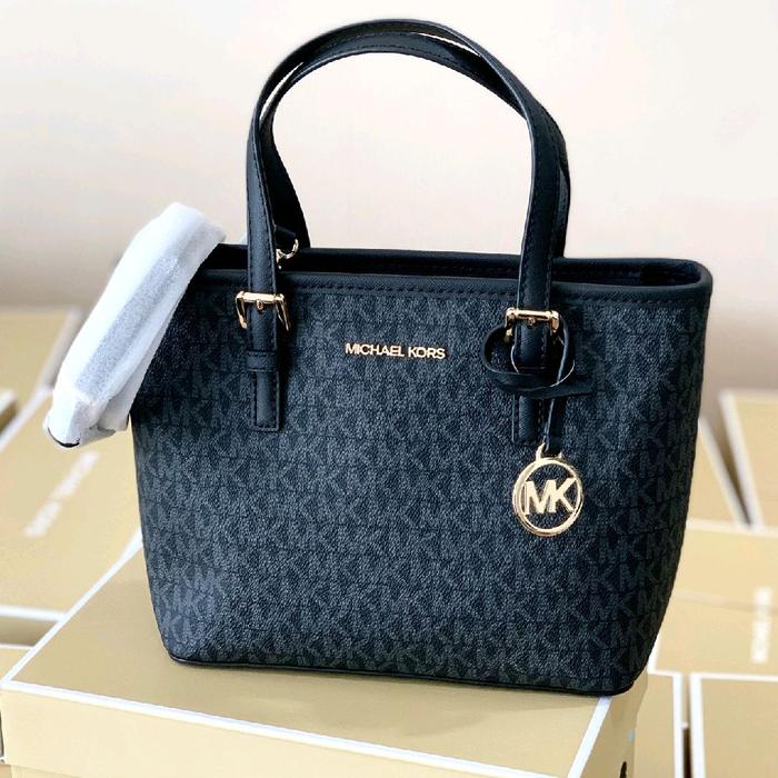 MK jet set top zip tote crossbody bag