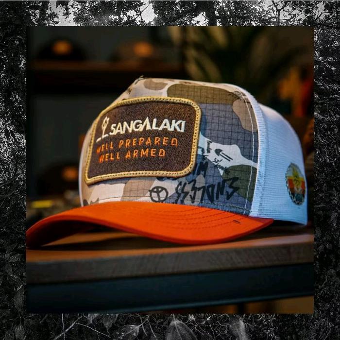 Topi sangalaki wanderer trucker hat