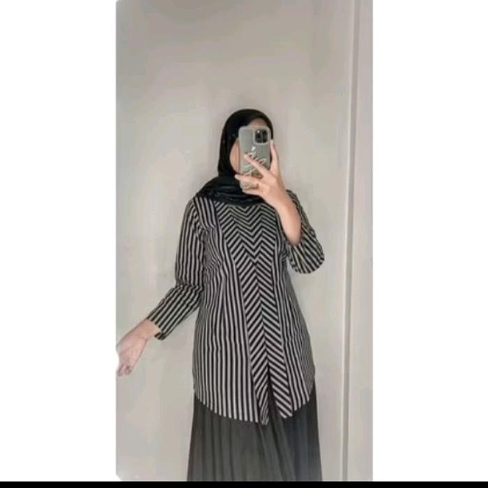 blus tenun Jepara lurik abu hitam