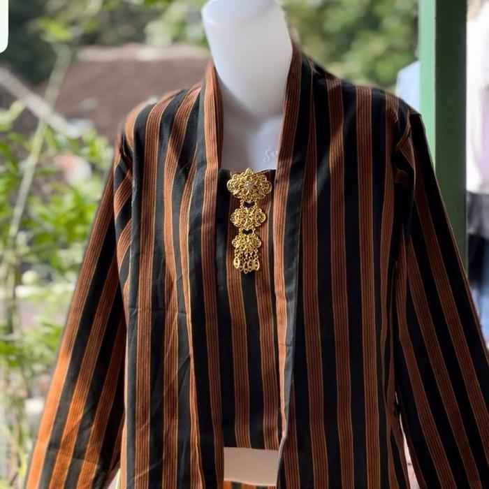 Kebaya Surjan Baju Adat Wanita Dewasa - LURIK Solo Jogja Remaja Motif Garis Katun Rajut ( Batik Kutu