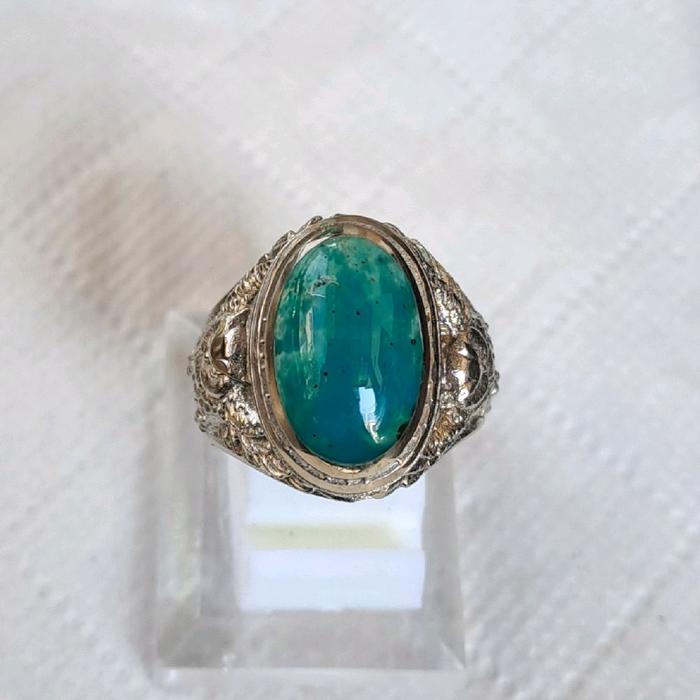 Bacan Doko Giwang