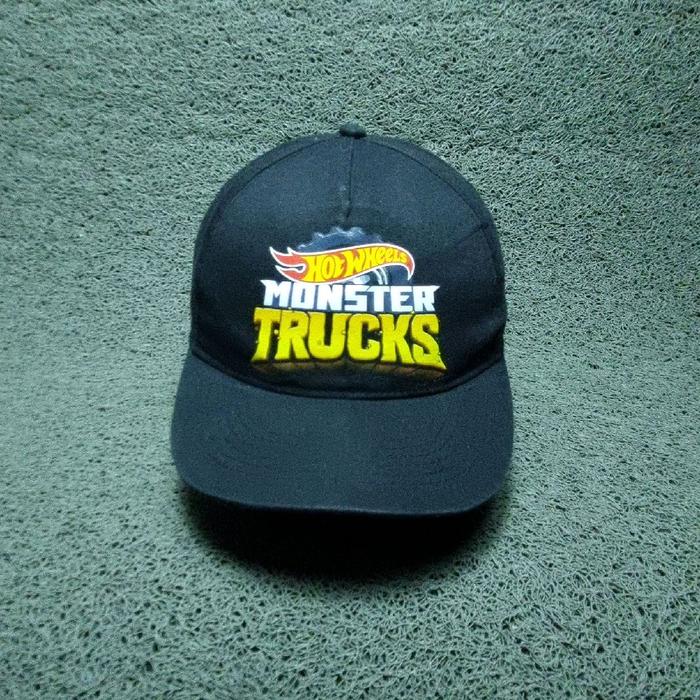 topi hot wheels monster truck bahan ringan