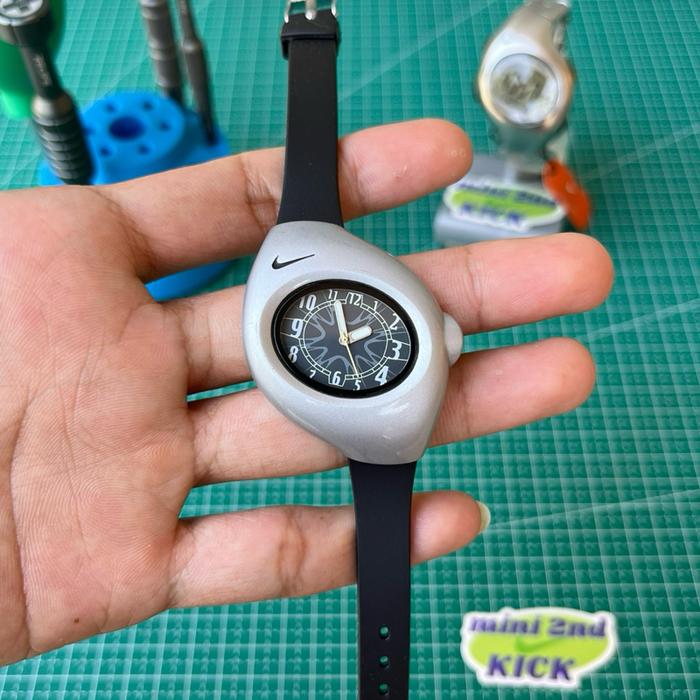 NIKE TRIAX J ANALOG WATCH, jam nike triax vintage