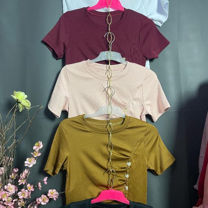 Baju Crop Top Wanita  Polos Berkancing