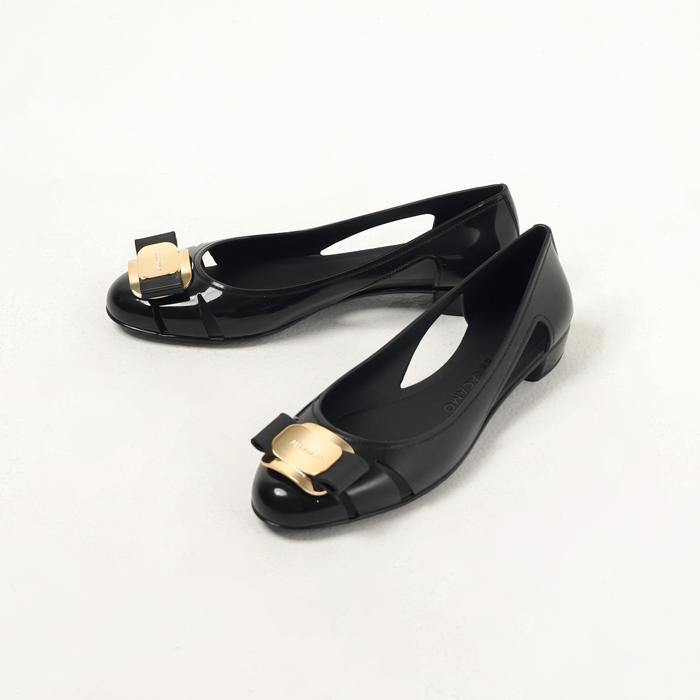 Sepatu SALVATORE FERRAGAMO NARA GOLD BLACK JELLY PUMP FLAT SHOES 100% ORIGINAL