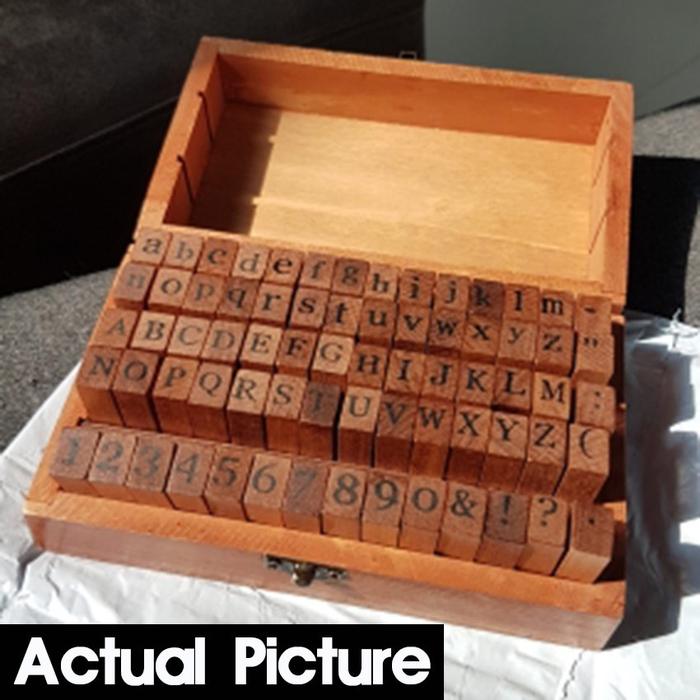 70Pcs Cap Stampel Huruf Alfabet Dan Angka Kayu Alphabet Stamp Dengan Kotak Alat Ketok Huruf Angka
