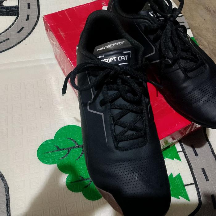 Sepatu puma drift cat series bmw motorsport ukuran 41