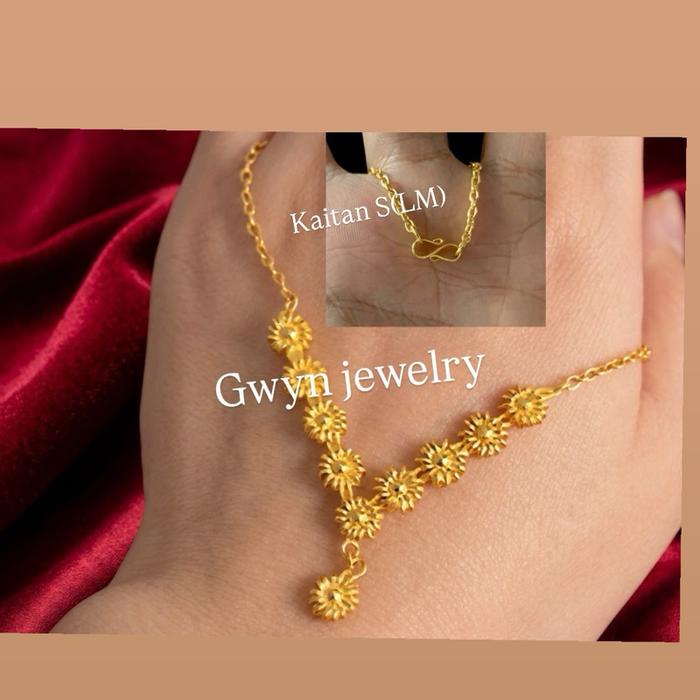 Kalung bunga tanjung replika emas London Medan dengan Desain Elegan dan Detail yang Menarik