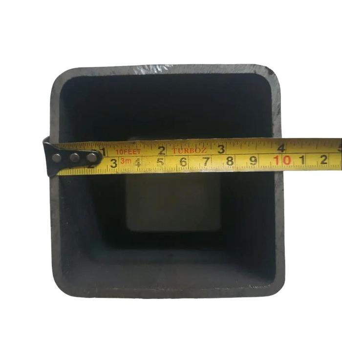Holo Besi 10 x 10 CM Tebal 4,2mm Panjang 10 - 100 CM
