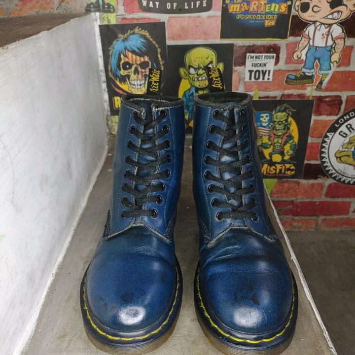 Docmart 1460 navy Boots Pria