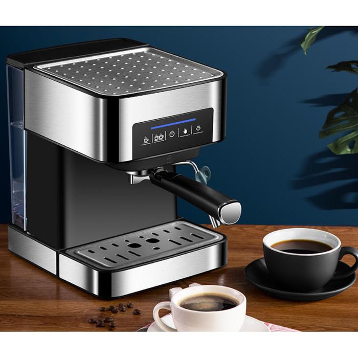 Trieste CM6863 Mesin Kopi Espresso 20 Bar 850W 1.6L Hitam