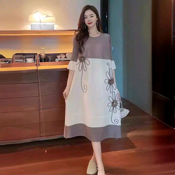 dress naik turun plisket bangkok/dress wanita naik turun Gaun Dewasa Midi