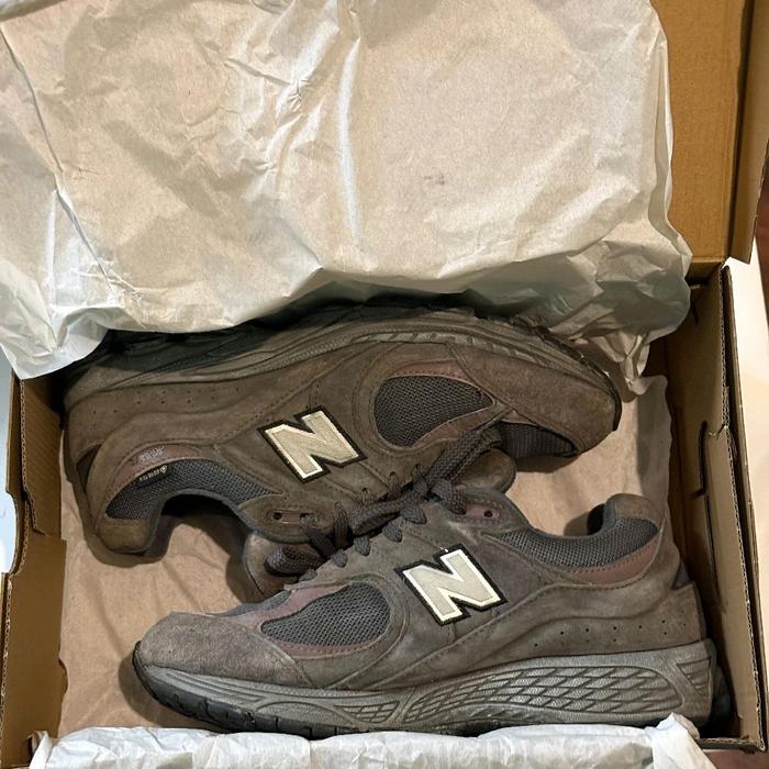 New Balance 2002R second 42