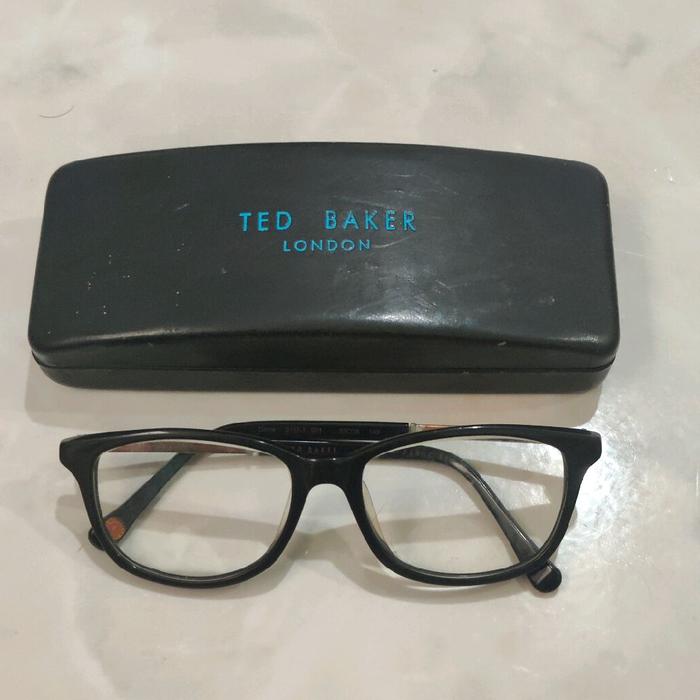 Kacamata Ted Baker London