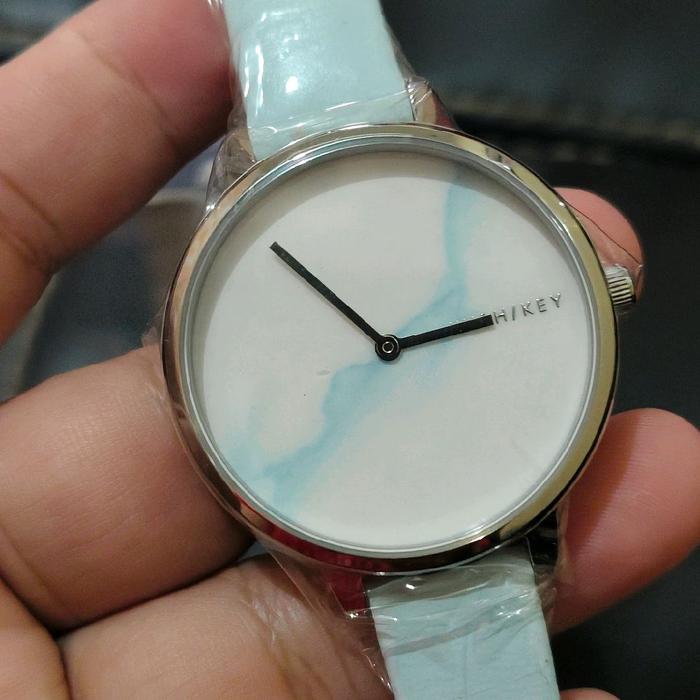 MEWAH WHISKEY ORIGINAL JAM TANGAN WANITA CEWEK BEKAS SEKEN SECOND WANITA ORIGINAL WHISKEY