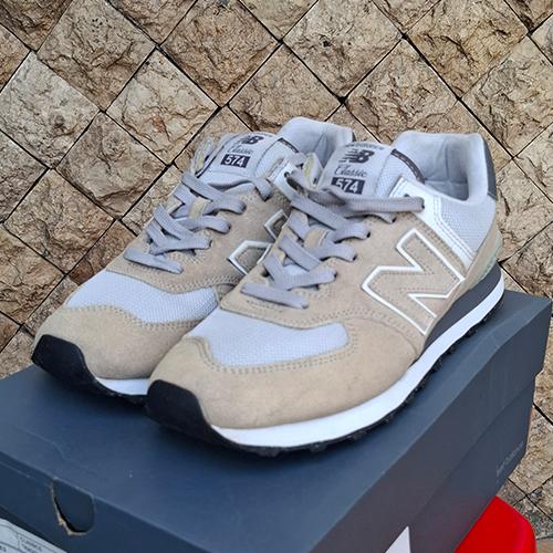 Sepatu New Balance 574 Summer Fog Original Size 44/28 CM (Bekas/Second)