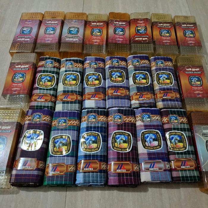 SARUNG GLUDUK GAJAH JADULAN