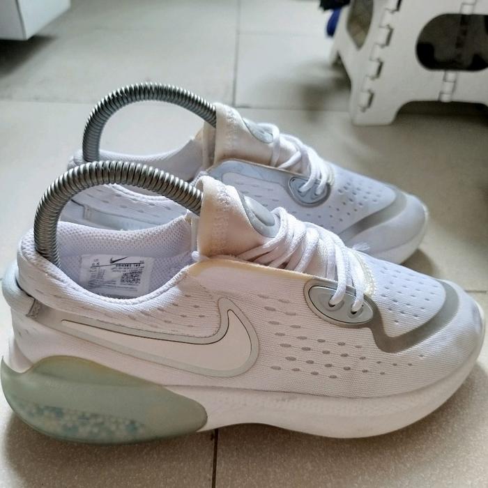 sepatu Nike Joyride Dual Run White Aura W original size 37.5 second bagus