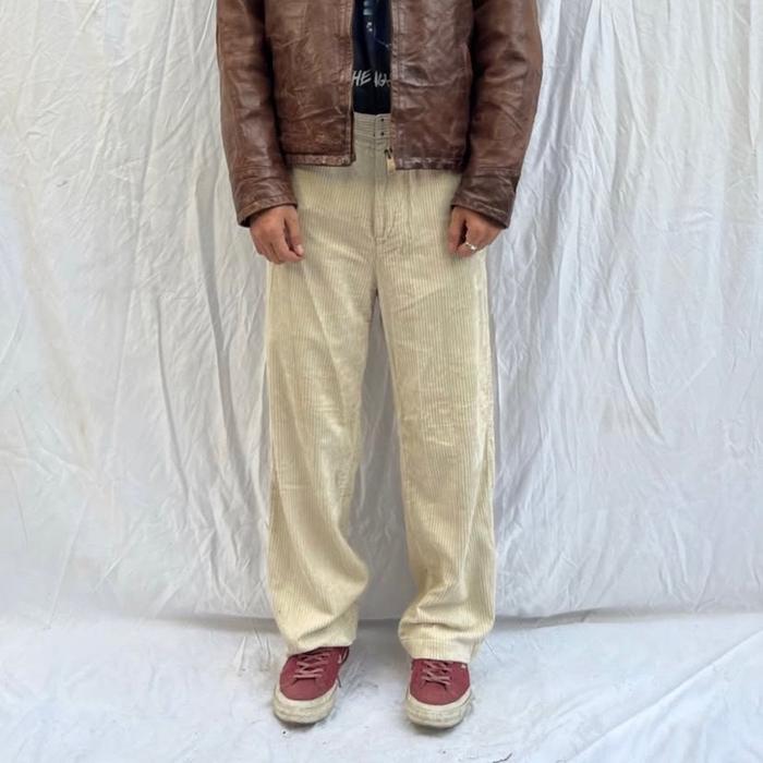 Celana corduroy urban research