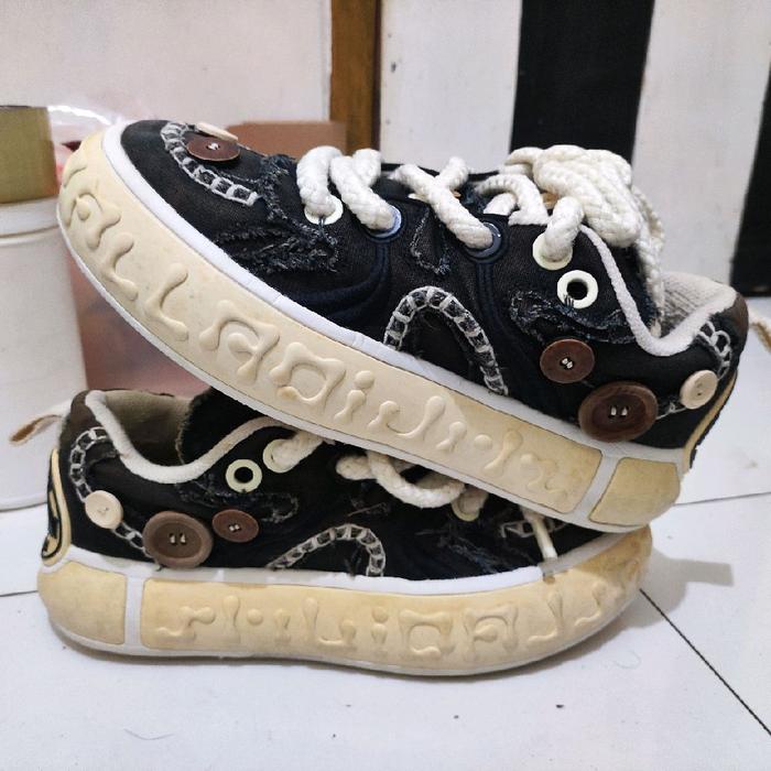 sepatu paladium casual ganteng