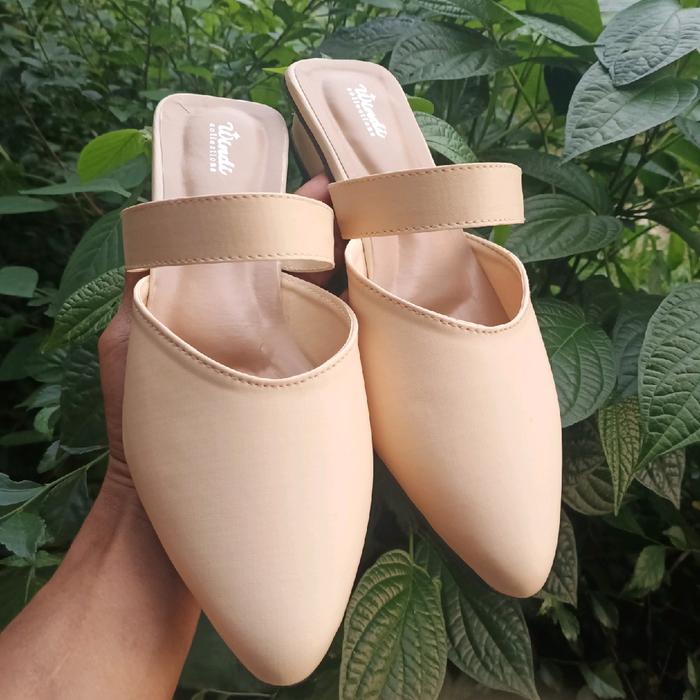 Sepatu Wanita Bapau Makroni Masa Kini Hak Tebal 3cm - Shoes Sendal