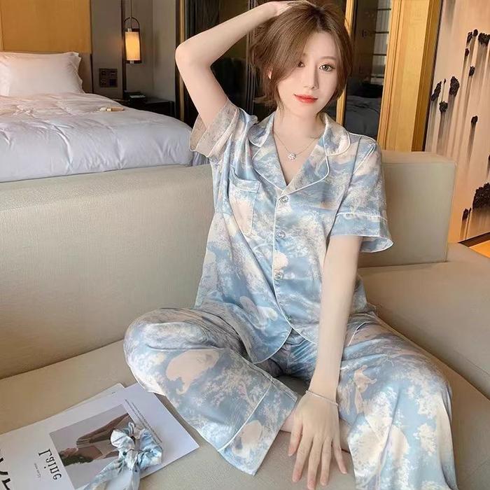 Piyama Satin Wanita / Set Pakaian Tidur Lukisan Tinta Ikat Celup