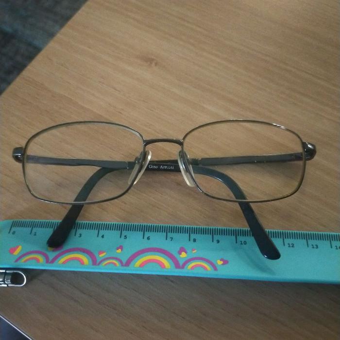 Kacamata Gino Arman ori preloved sesuai foto