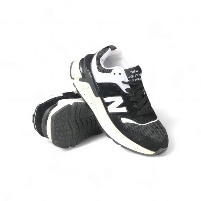 Sepatu Pria Sneakers New Balance 997S "Black White Mono" – Modern Techwear Vibes Premium Quality