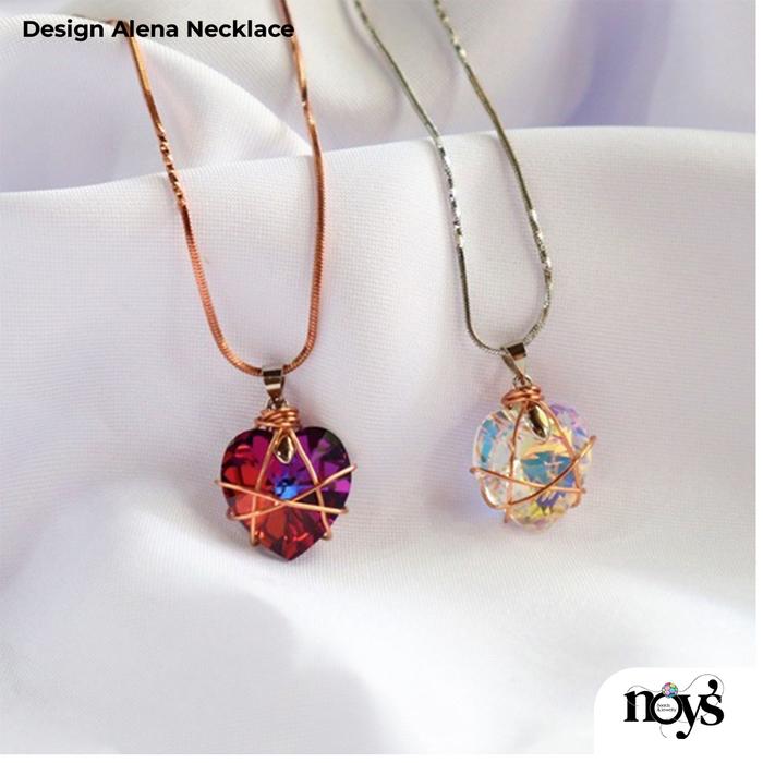 Alena Necklace | Diamond castle necklace